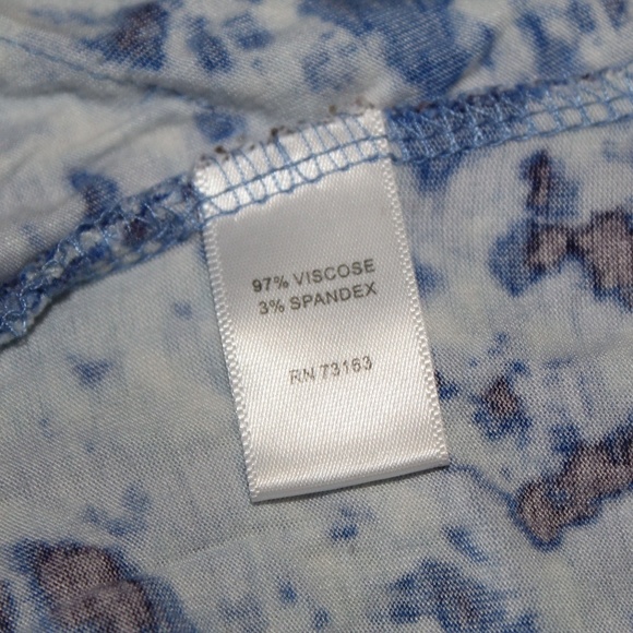 ⭐ Vneck long sleeve - Picture 4 of 4